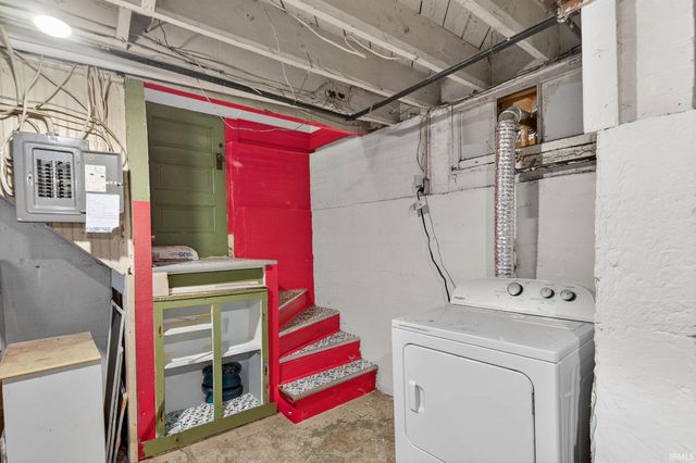 1040 Woodward Avenue, South Bend, IN 46616