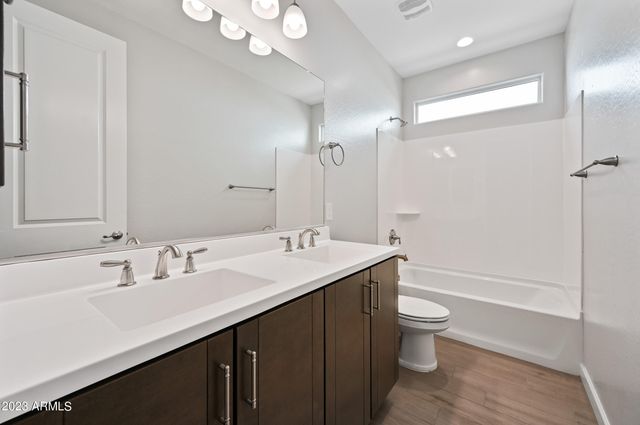 2111 E Questa Drive, Phoenix, AZ 85024