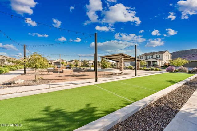 2111 E Questa Drive, Phoenix, AZ 85024