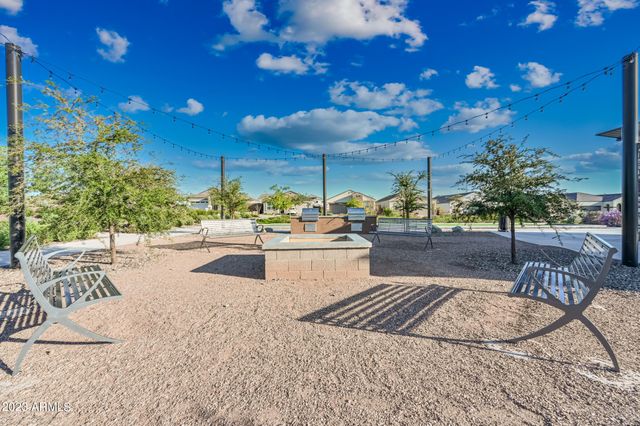 2111 E Questa Drive, Phoenix, AZ 85024
