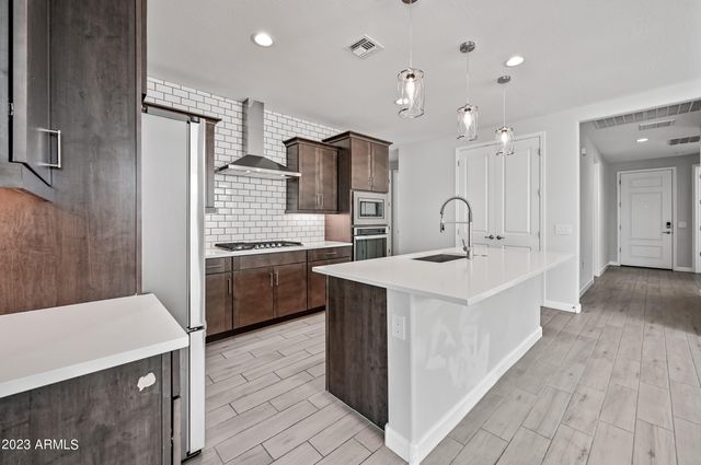 2111 E Questa Drive, Phoenix, AZ 85024