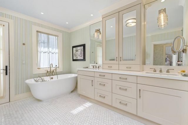 258 List Road, Palm Beach, FL 33480