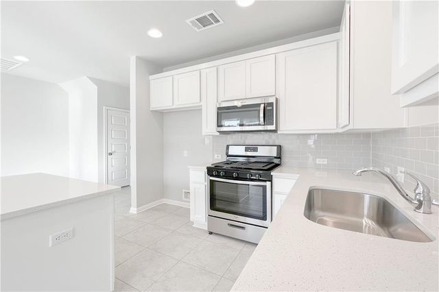 1657 Artesian Springs XING, Leander, TX 78641