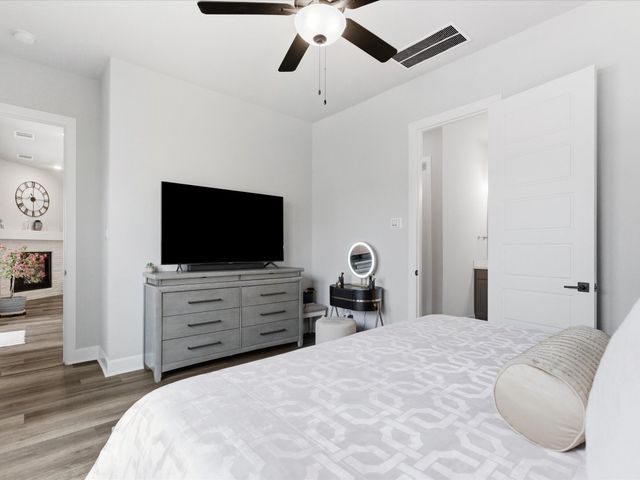 1625 Windflower Drive, Aubrey, TX 76227