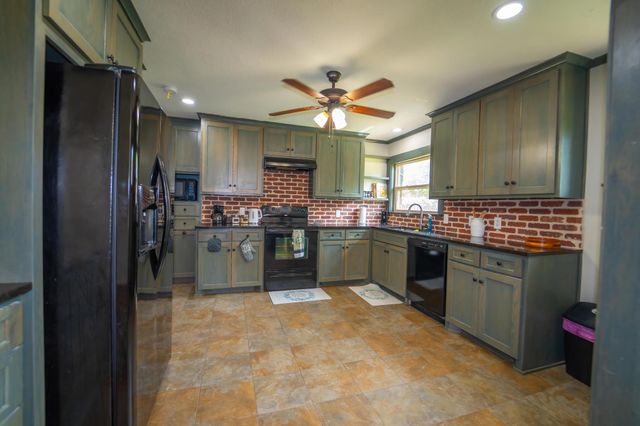 7816 Mary Frances Lane, North Richland Hills, TX 76180