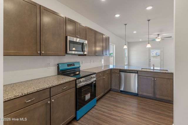 412 Barter Drive, Vass, NC 28394