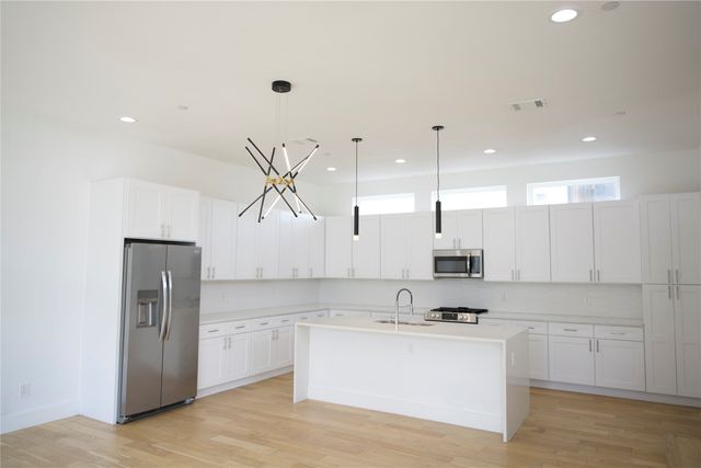 4223 Delano Place 101, Dallas, TX 75204