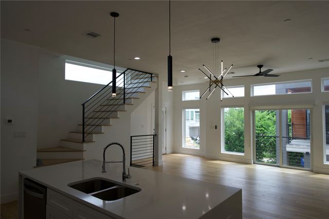4223 Delano Place 101, Dallas, TX 75204