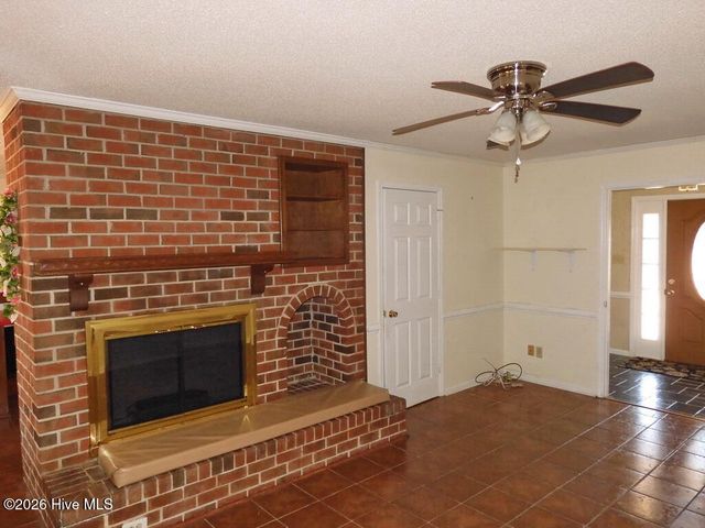 100 Morningside Drive, Vanceboro, NC 28586