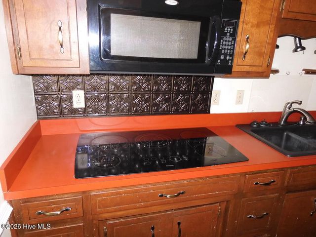 100 Morningside Drive, Vanceboro, NC 28586