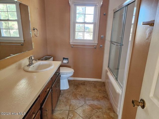 100 Morningside Drive, Vanceboro, NC 28586