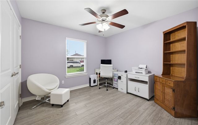 3113 Shallow Creek Dr, Corpus Christi, TX 78410