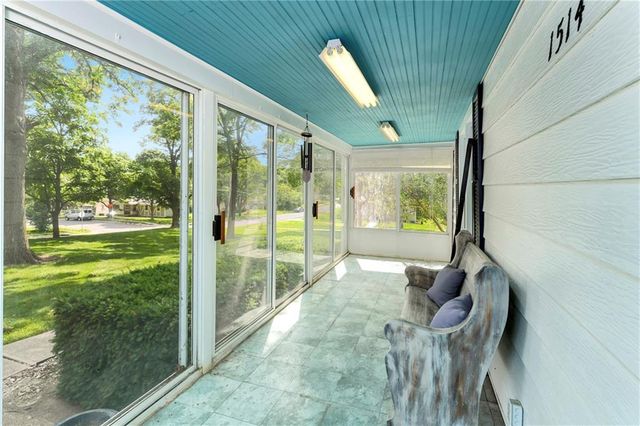 1514 Vilas Street, Leavenworth, KS 66048