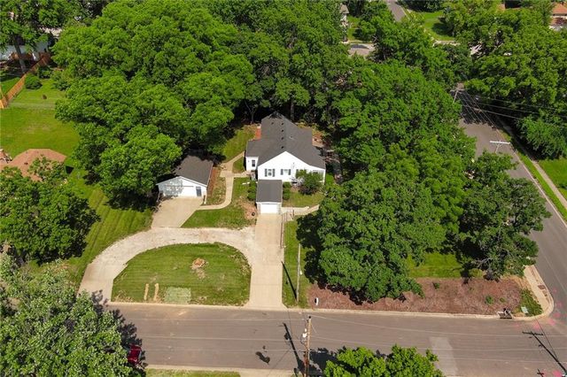 1514 Vilas Street, Leavenworth, KS 66048