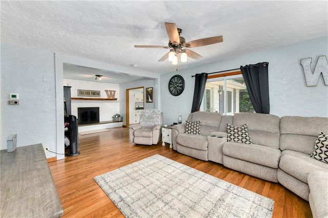 1514 Vilas Street, Leavenworth, KS 66048