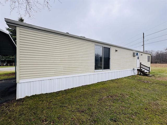 851 Mobile Boulevard 4, Niles, MI 49120