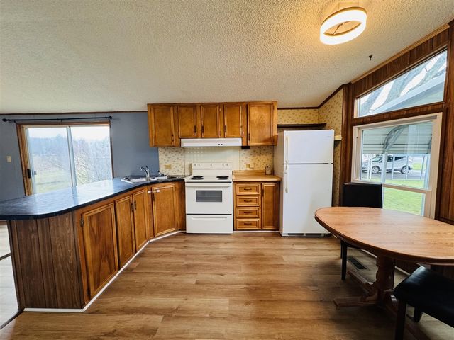 851 Mobile Boulevard 4, Niles, MI 49120