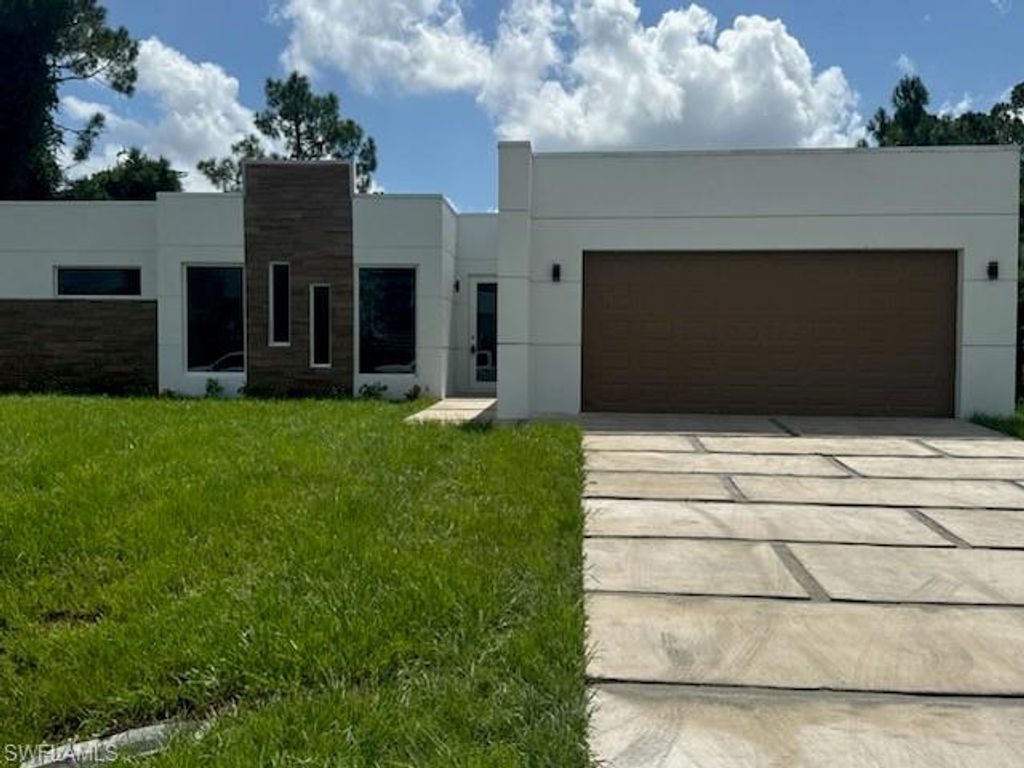 55 Colin AVE S, LEHIGH ACRES, FL 33976 — photo 3