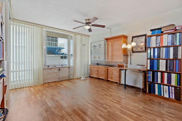 4020 Galt Ocean Drive 1009, Fort Lauderdale, FL 33308