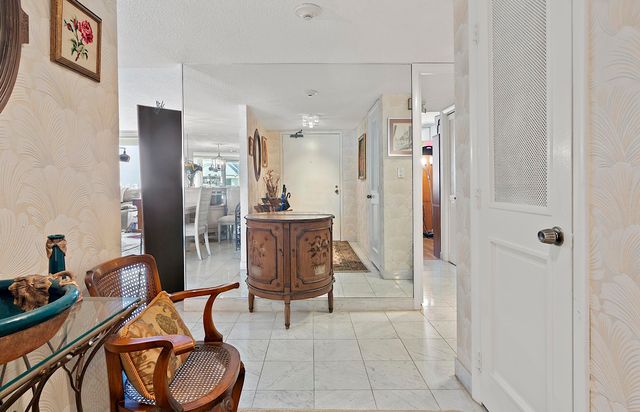 4020 Galt Ocean Drive 1009, Fort Lauderdale, FL 33308