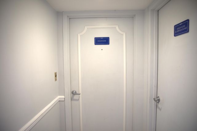 4020 Galt Ocean Drive 1009, Fort Lauderdale, FL 33308