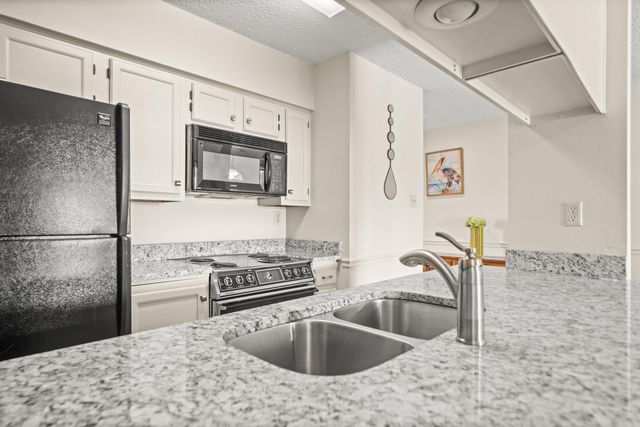 5371 Central Ave, Unit 5L, Hot Springs, AR 71913