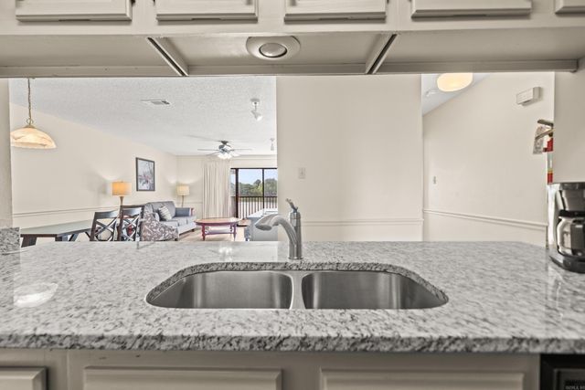 5371 Central Ave, Unit 5L, Hot Springs, AR 71913