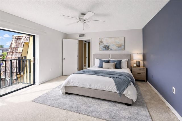 350 E Waverly Place 5C, Vero Beach, FL 32960