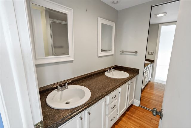 350 E Waverly Place 5C, Vero Beach, FL 32960