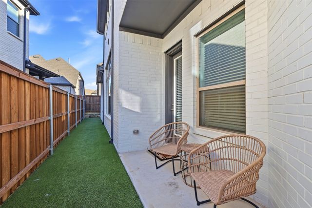 721 Red Fork Drive, Lewisville, TX 75056