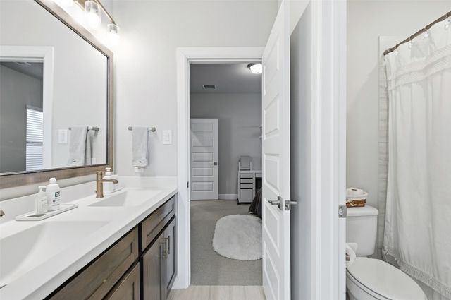 721 Red Fork Drive, Lewisville, TX 75056