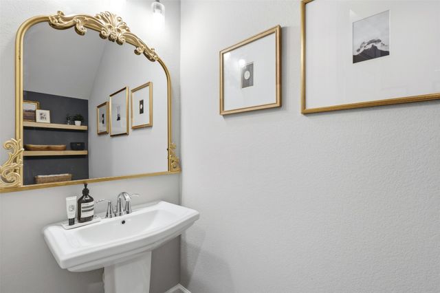 721 Red Fork Drive, Lewisville, TX 75056