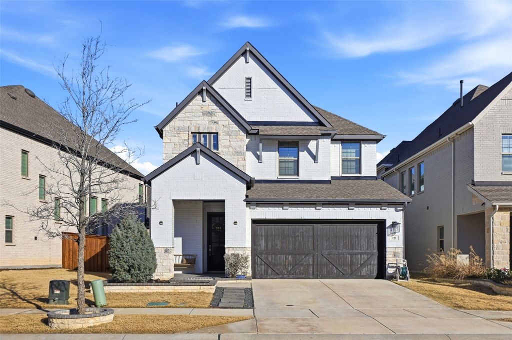 721 Red Fork Drive, Lewisville, TX 75056