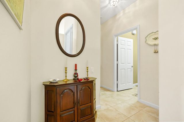 390 NW Breezy Point Loop, Port St. Lucie, Port St Lucie, FL 34986