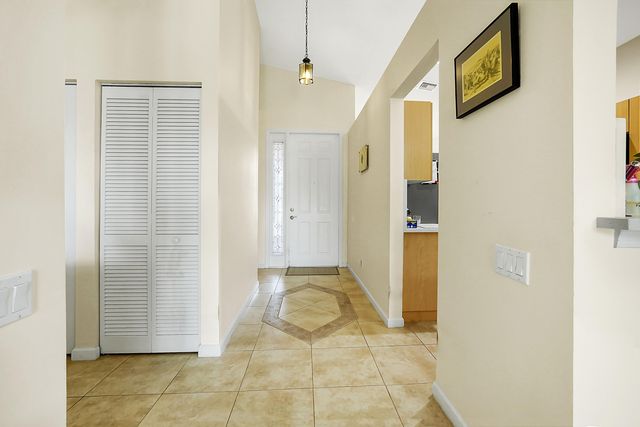 390 NW Breezy Point Loop, Port St. Lucie, Port St Lucie, FL 34986