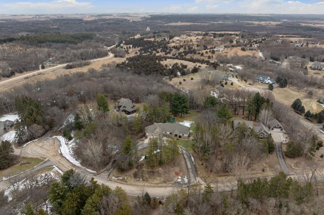 8760 Pine Crest Lane NW, Rochester, MN 55901