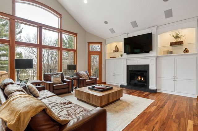 8760 Pine Crest Lane NW, Rochester, MN 55901