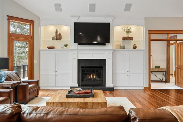 8760 Pine Crest Lane NW, Rochester, MN 55901