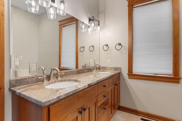 8760 Pine Crest Lane NW, Rochester, MN 55901