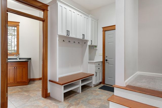 8760 Pine Crest Lane NW, Rochester, MN 55901