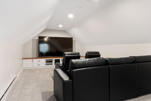 8760 Pine Crest Lane NW, Rochester, MN 55901