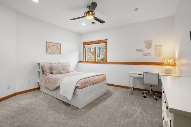 8760 Pine Crest Lane NW, Rochester, MN 55901