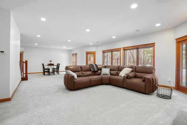 8760 Pine Crest Lane NW, Rochester, MN 55901