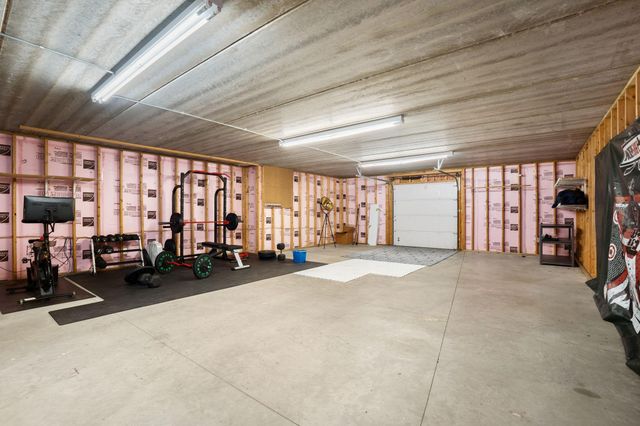 8760 Pine Crest Lane NW, Rochester, MN 55901