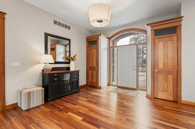 8760 Pine Crest Lane NW, Rochester, MN 55901