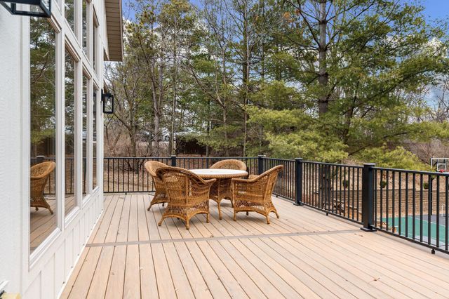 8760 Pine Crest Lane NW, Rochester, MN 55901