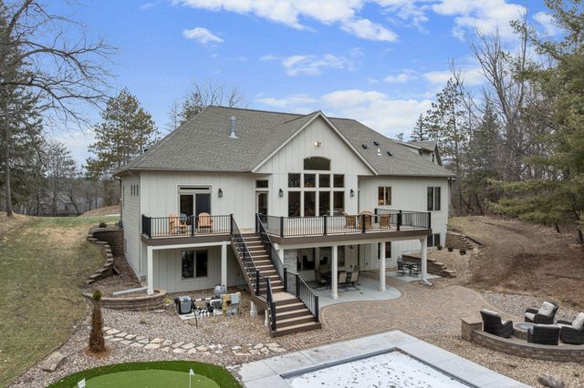 8760 Pine Crest Lane NW, Rochester, MN 55901