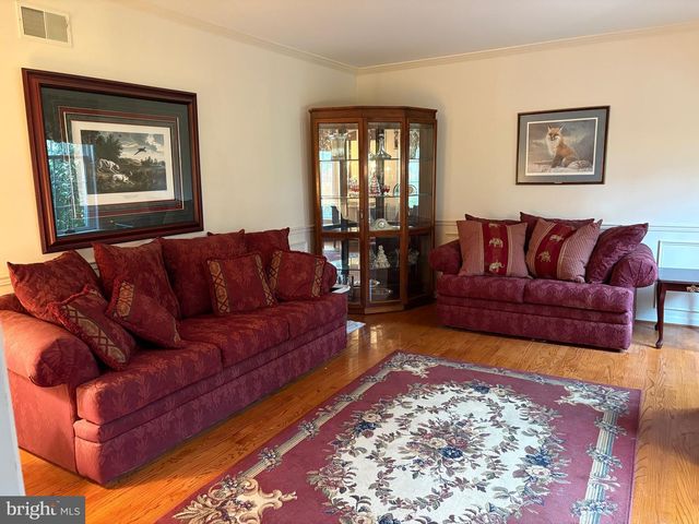 115 EVERGREEN DR, Downingtown, PA 19335