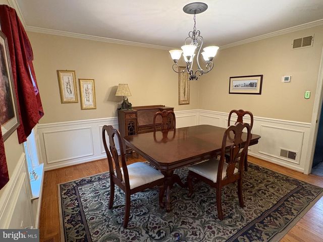 115 EVERGREEN DR, Downingtown, PA 19335