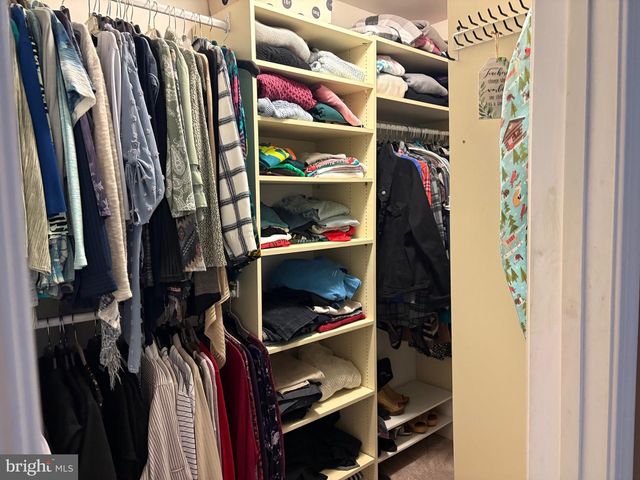 115 EVERGREEN DR, Downingtown, PA 19335